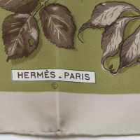 Hermès Scarf / silk scarf in green