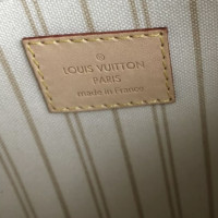 Louis Vuitton Pochette en Cuir en Beige