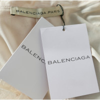 Balenciaga Jacke/Mantel aus Seide in Creme