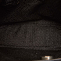 Gucci Umhängetasche aus Canvas in Schwarz