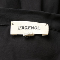 L'agence Top en Soie en Noir