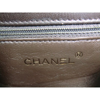 Chanel Handtasche aus Lackleder in Braun