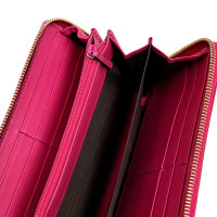 Gucci Täschchen/Portemonnaie aus Lackleder in Rosa / Pink