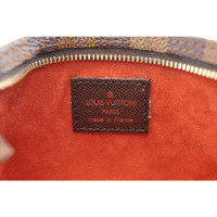 Louis Vuitton Handtasche aus Canvas