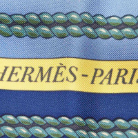 Hermès Schal/Tuch aus Seide in Blau