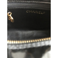 Chanel clutch Lakleer in Zwart