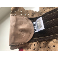 Dolce & Gabbana Accessoire aus Leder in Taupe