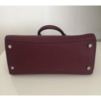 Michael Kors Handtasche aus Leder in Bordeaux