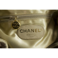 Chanel Umhängetasche aus Leinen in Creme