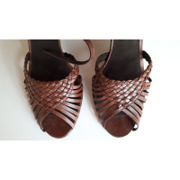 Stuart Weitzman Sandals Leather in Brown