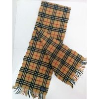 Burberry Scarf/Shawl Wool