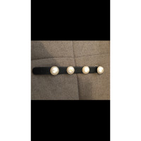 Chanel Armreif/Armband aus Leder in Schwarz