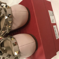 Valentino Garavani Slippers/Ballerina's Leer in Roze