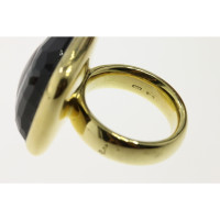 Pomellato Ring Yellow gold in Black