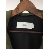 Closed Parka in olive green