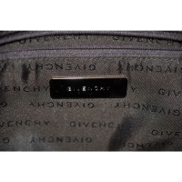 Givenchy Umhängetasche aus Canvas in Braun