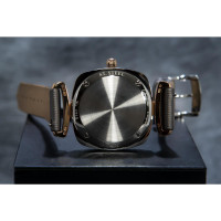 Glashütte Armbanduhr aus Leder in Grau