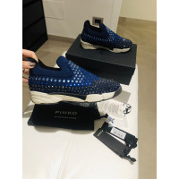 Pinko Sneakers in Blau