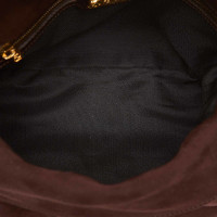 Fendi Baguette Bag Micro in Pelle scamosciata in Marrone
