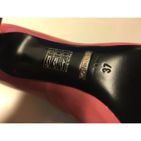 Gucci Pumps/Peeptoes Patent leather in Pink