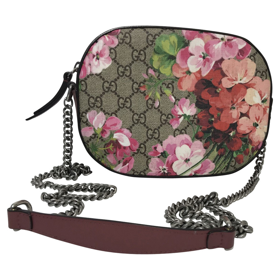 Gucci GG Blooms Supreme Canvas Shoulder Bag