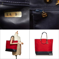 Chanel Tote Bag aus Baumwolle in Rot