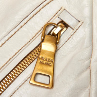 Prada Handtasche aus Leder in Weiß