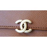 Chanel Täschchen/Portemonnaie aus Leder in Braun