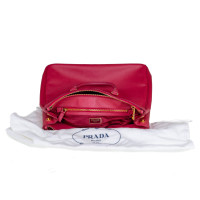 Prada Shopper Leather in Red