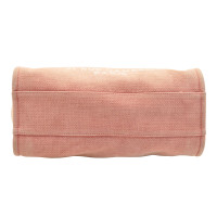 Chanel Umhängetasche aus Canvas in Rosa / Pink
