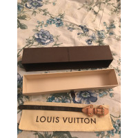 Louis Vuitton Armreif/Armband aus Leder in Braun