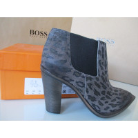 Hugo Boss Ankle boots Leather