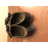 Lanvin Schnürschuhe aus Lackleder in Schwarz