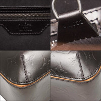 Louis Vuitton Tote bag Leather in Black