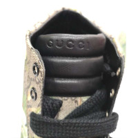 Gucci Sneakers aus Canvas