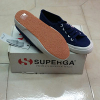 Superga Sneaker in Tela in Blu
