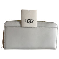 Ugg Australia Täschchen/Portemonnaie aus Leder in Weiß