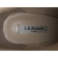 L.K. Bennett Stiefeletten aus Wildleder in Beige