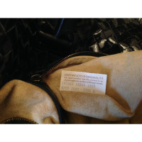 Bottega Veneta Handtasche aus Lackleder in Schwarz