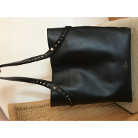 Valentino Garavani Shopper Leather in Black