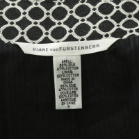 Diane Von Furstenberg Short jacket in black and white