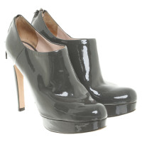 Miu Miu Ankle Boots aus Lackleder