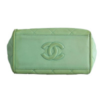 Chanel Handtasche aus Leder in Grün