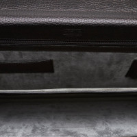 Loewe Handtasche aus Leder in Schwarz