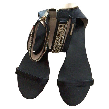 Elisabetta Franchi Sandals Leather in Black