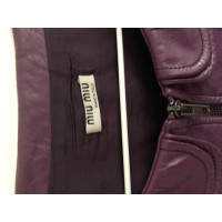 Miu Miu Jacke/Mantel aus Leder in Violett