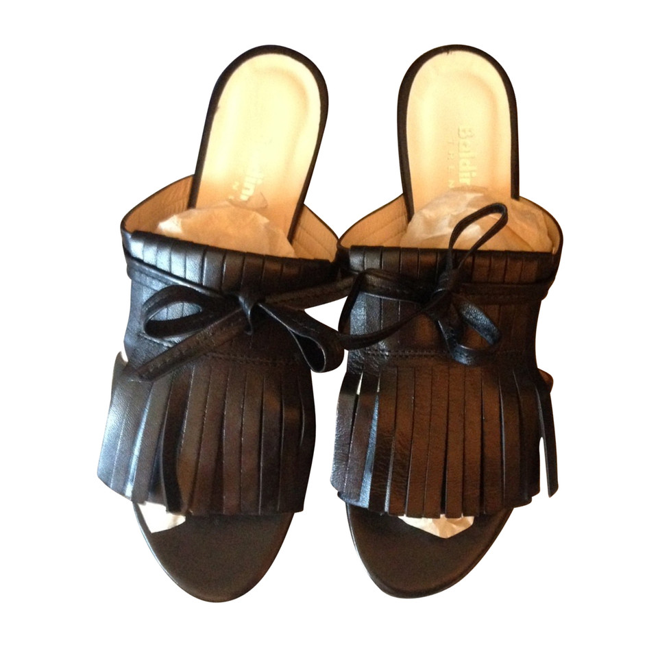 Baldinini Sandalen aus Leder in Schwarz
