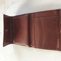 Yves Saint Laurent Täschchen/Portemonnaie aus Leder in Braun