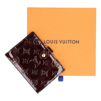 Louis Vuitton Accessoire en Cuir verni en Bordeaux