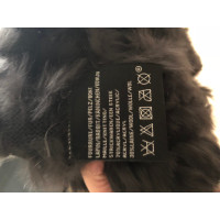 Oakwood Top Fur in Black